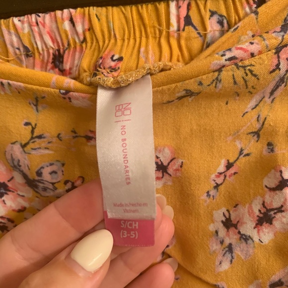 No Boundaries high low skirt - Picture 4 of 4